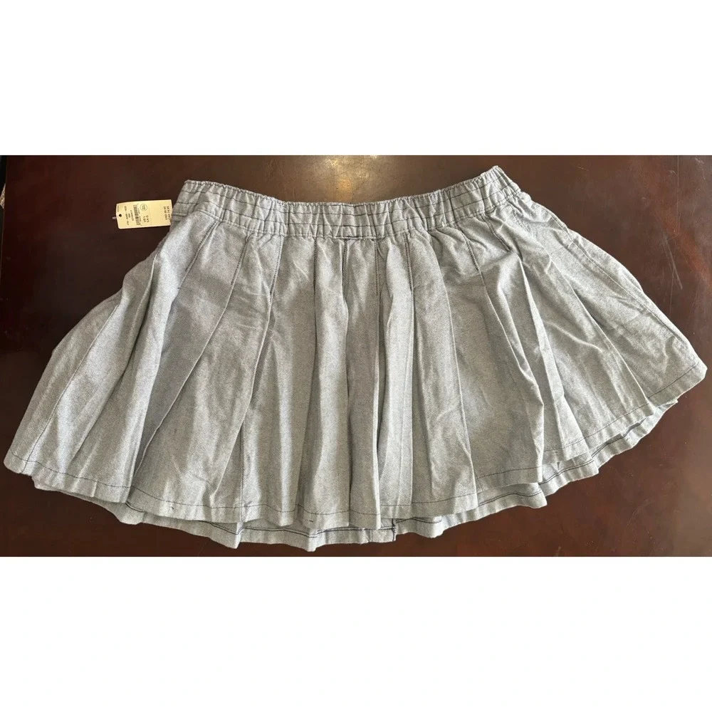 NWT Offline by Aerie Gray Pleated Mini Skirt Skort Womens Large Button Front
